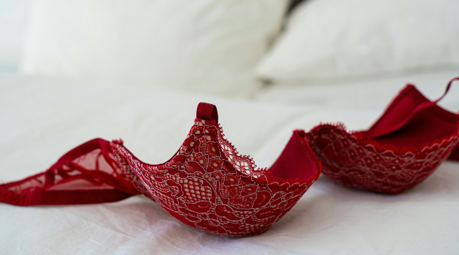 Guía Definitiva: Cómo lavar tu lencería (a mano y a máquina) para que dure años