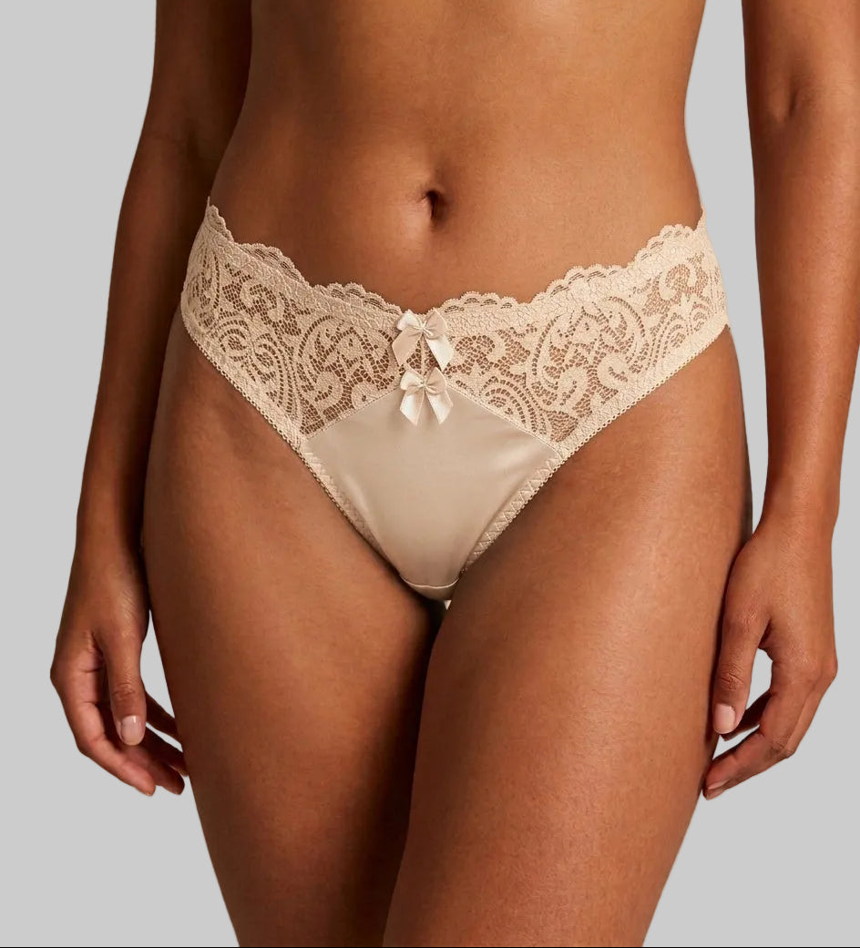 TANGA LETICIA