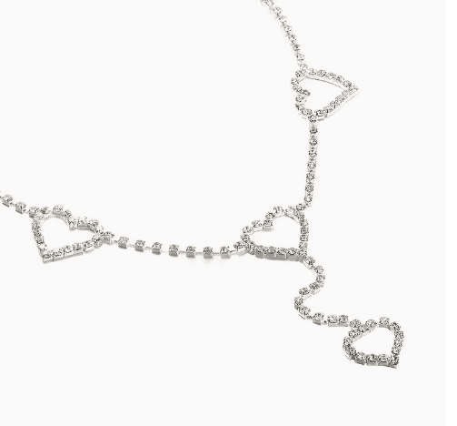 CHAIN ​​OF HEARTS